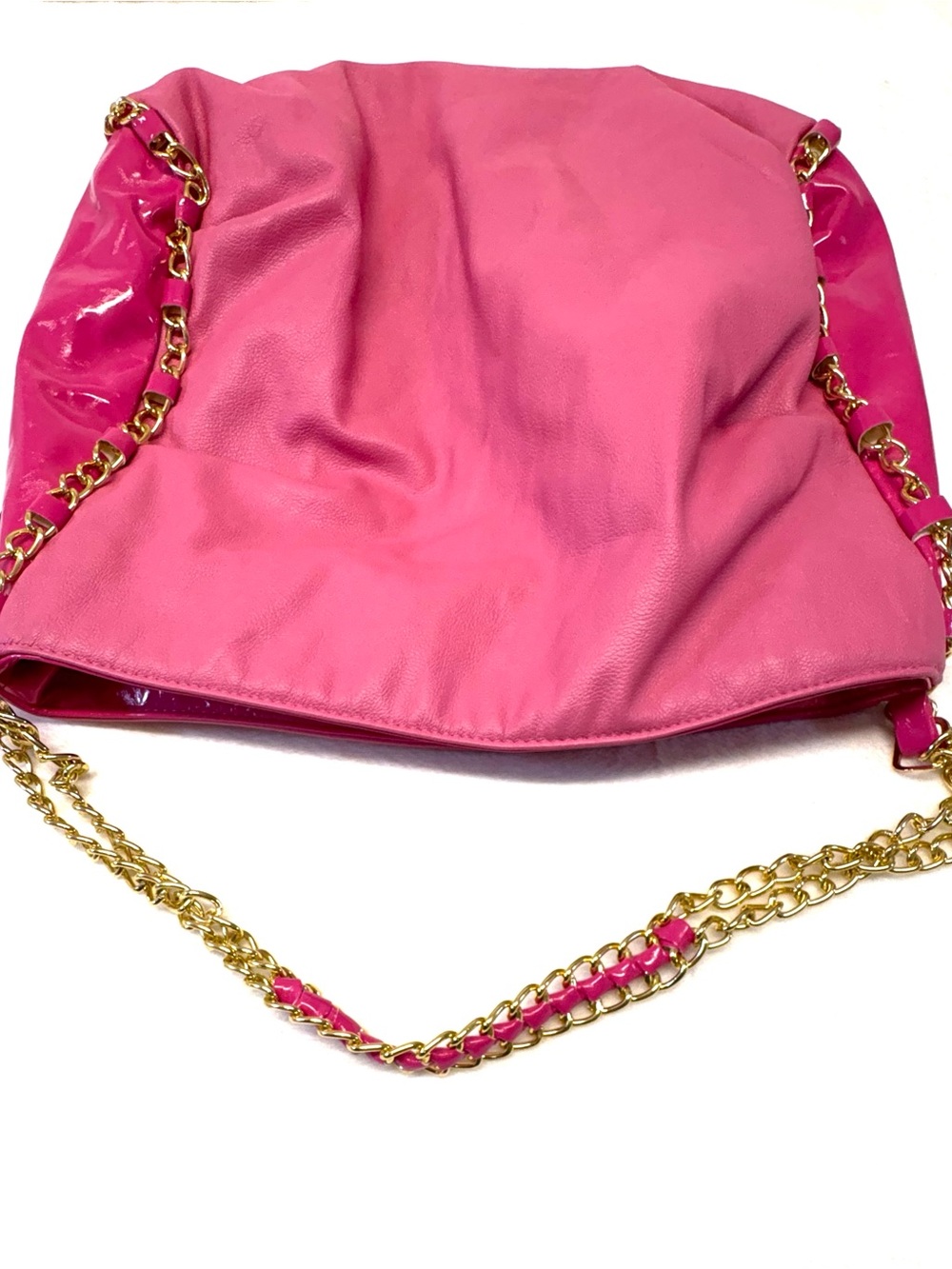NWT Nicki Minaj Pink Friday Fragrance Launch Tote Bag - Pink & Gold Chain